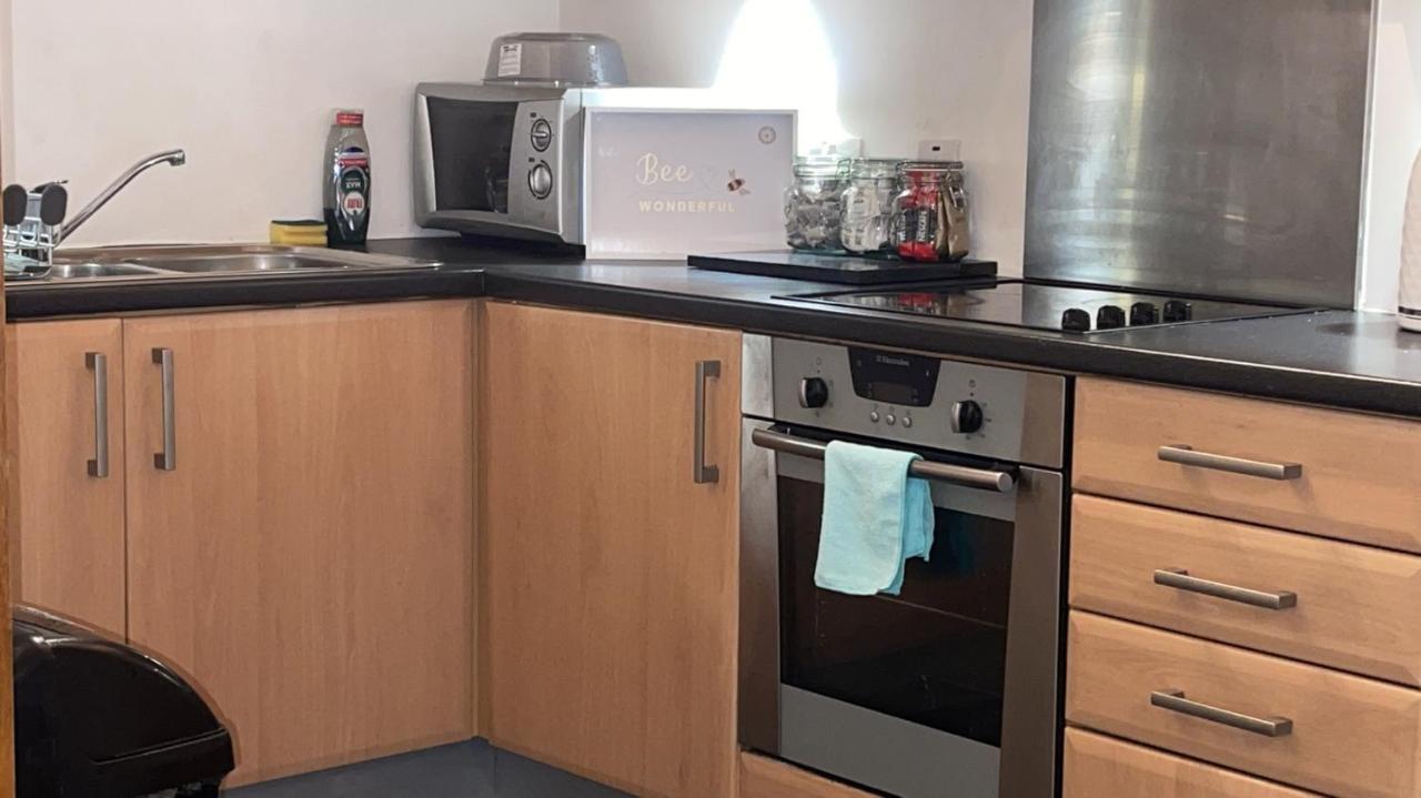 Luxury 1 Bed Apartment With Parking Manchester Eksteriør bilde